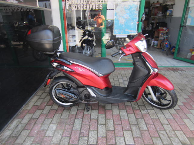 Category B1 - Piaggio Liberty 150