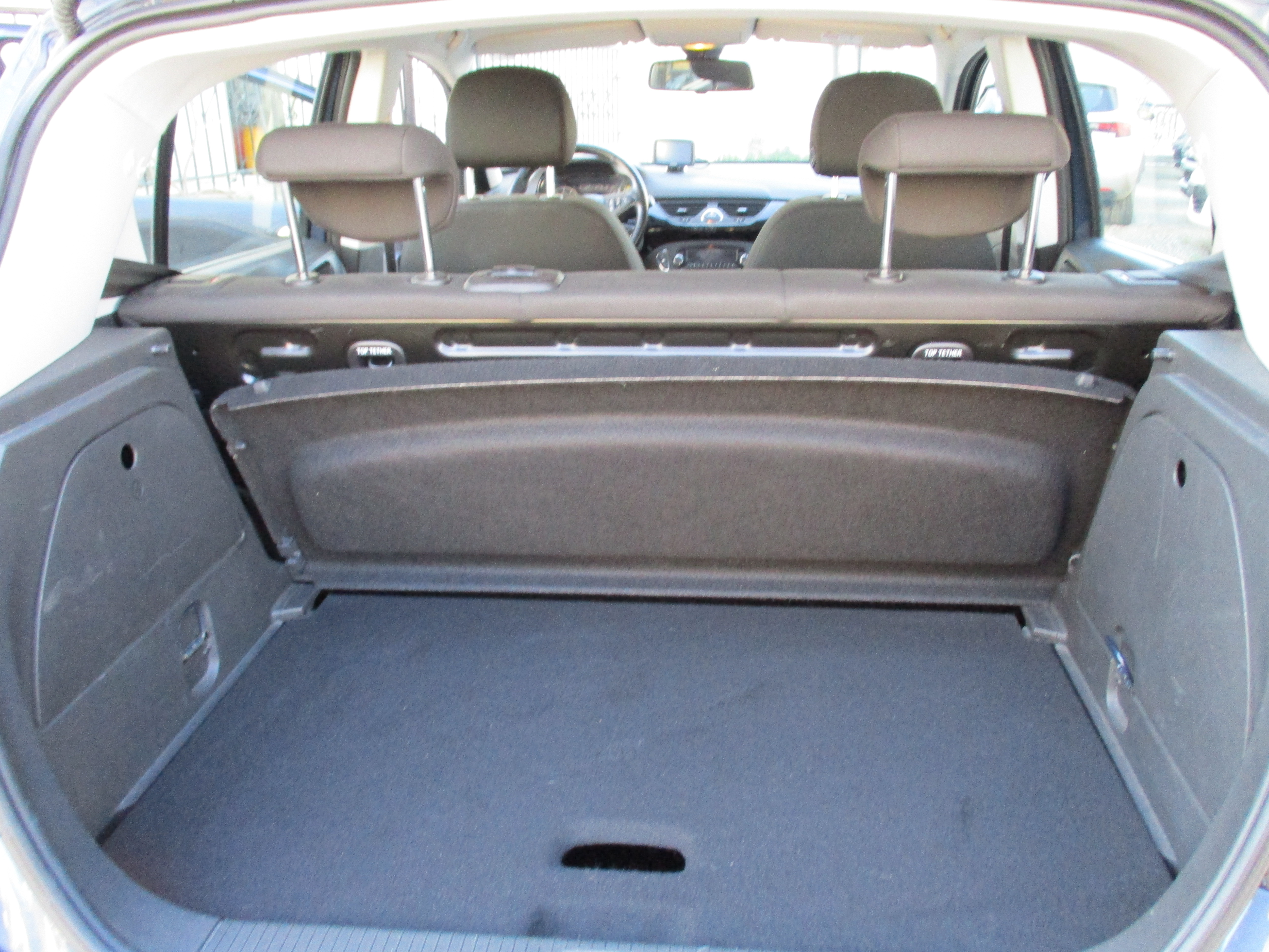 Category C-opel corsa 1200cc(or ford fiesta)